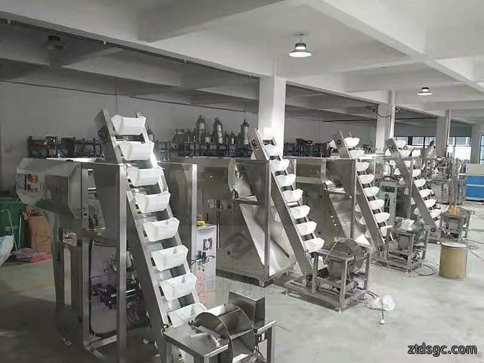 鲜土豆粉条包装机发货图